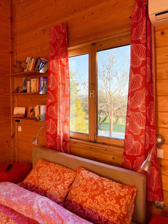 Postel nebo postele na pokoji v ubytování Olive Grove