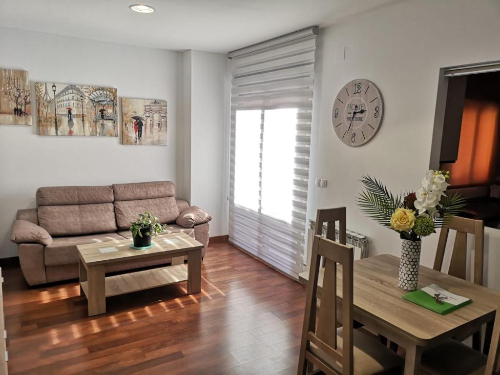 Apartamentos Hemar Granada - 12