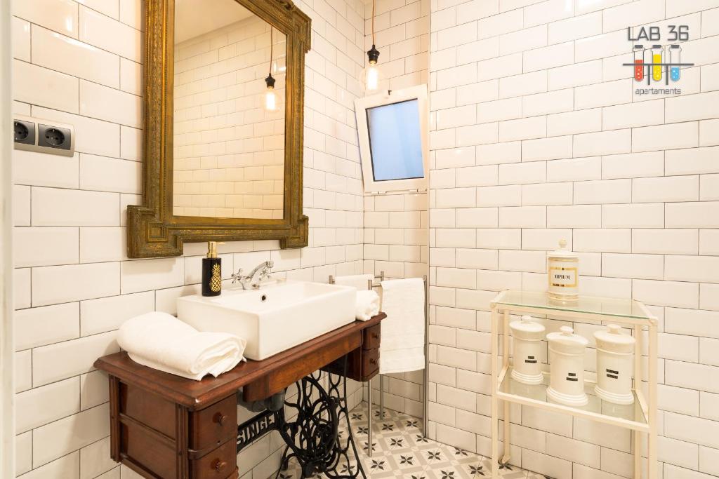 Kúpeľňa v ubytovaní LAB 36 Apartaments