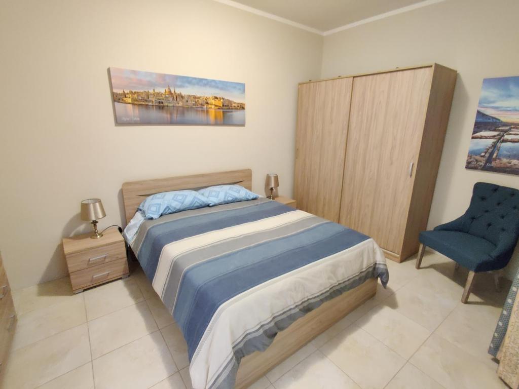 Doms Apartment - Deluxe Double Room With Shower