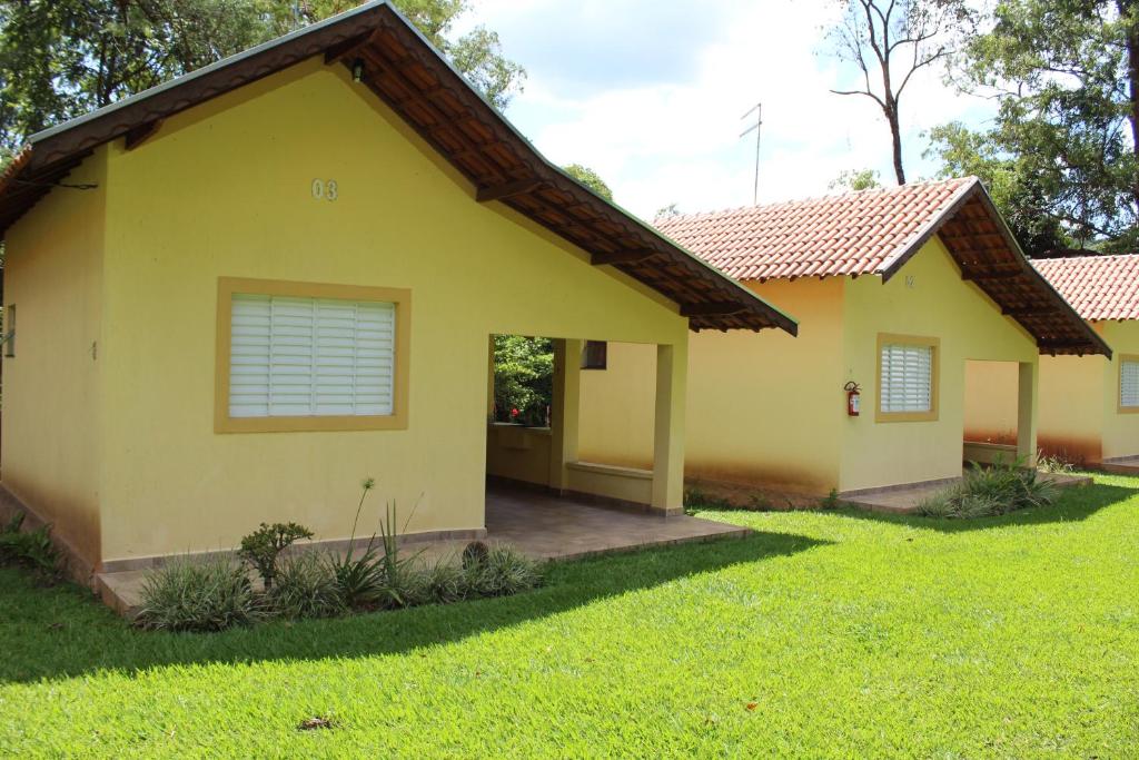  Camping e Pousada Paiol