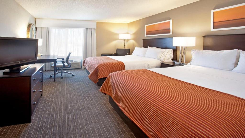 Holiday Inn Express Hotel & Suites Minneapolis - Minnetonka, an IHG Hotel - Habitación Estándar Con Dos Camas Queen