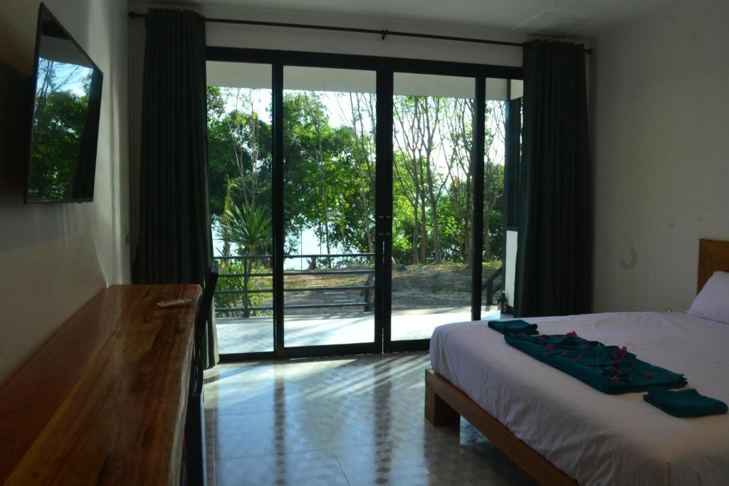 Postel nebo postele na pokoji v ubytování Camp Hadee Koh Yao Noi