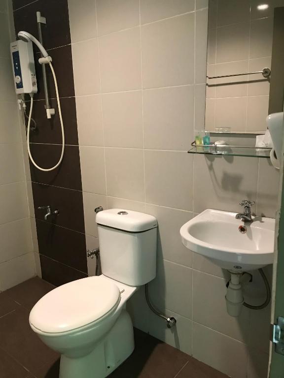 Koupelna v ubytování SARIKEI GARDEN HOTEL