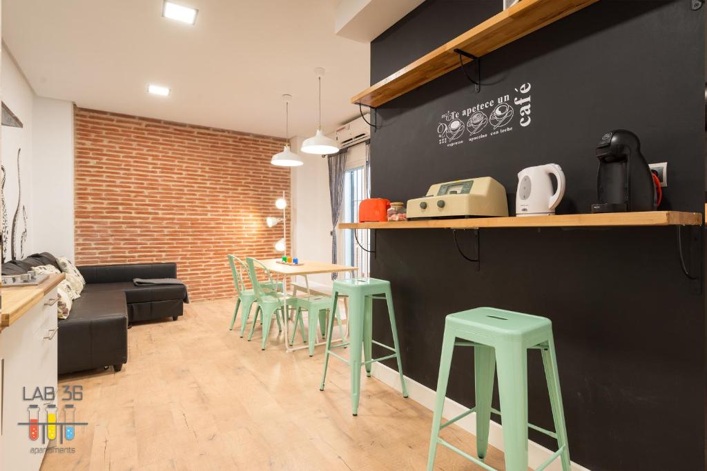 Kuchyňa alebo kuchynka v ubytovaní LAB 36 Apartaments
