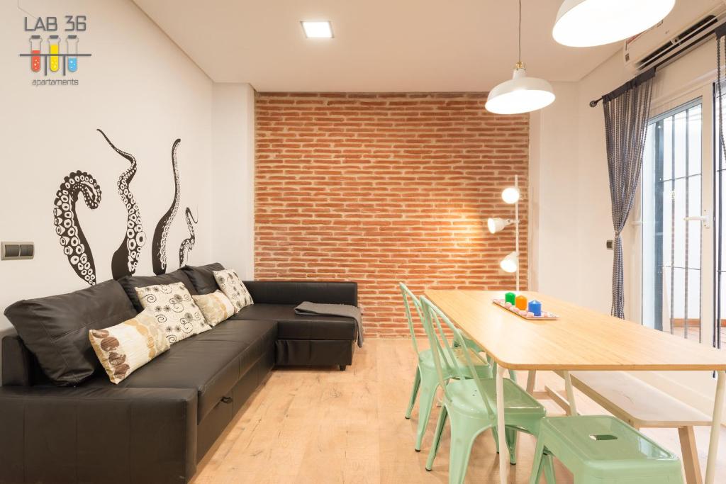 Posedenie v ubytovaní LAB 36 Apartaments