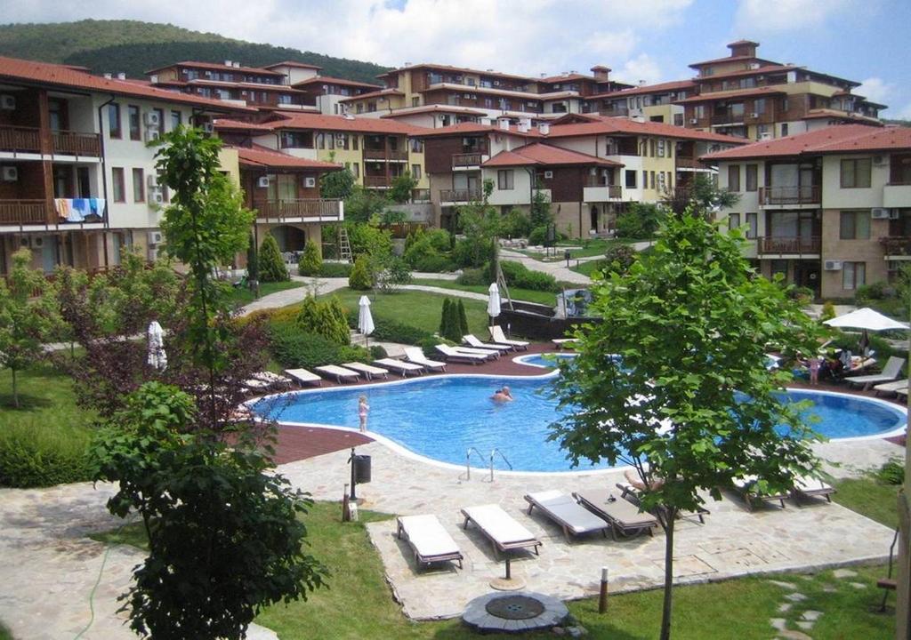 Bazén v ubytování Apartments - Garden of Eden nebo v jeho okolí