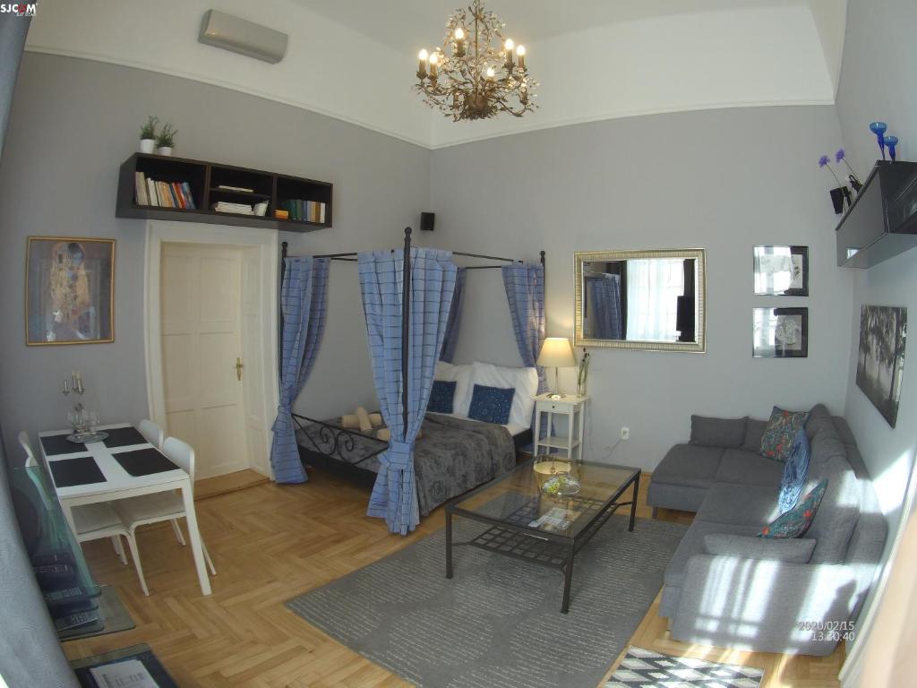 Posedenie v ubytovaní BMG Apartment Basilica