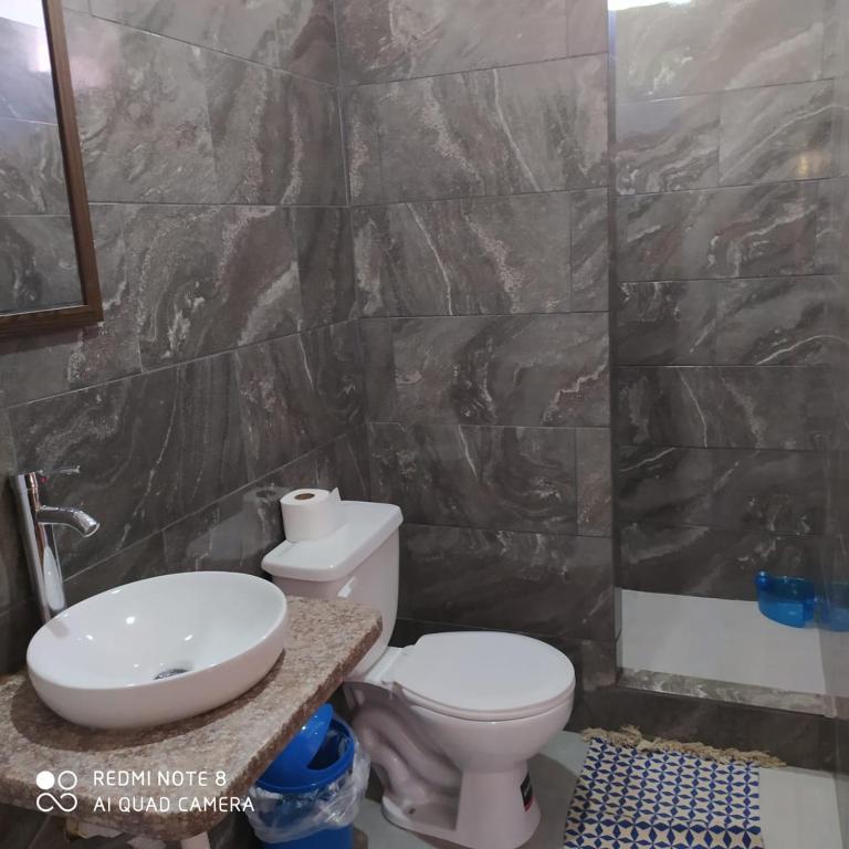 Koupelna v ubytování hostal Monte Libano