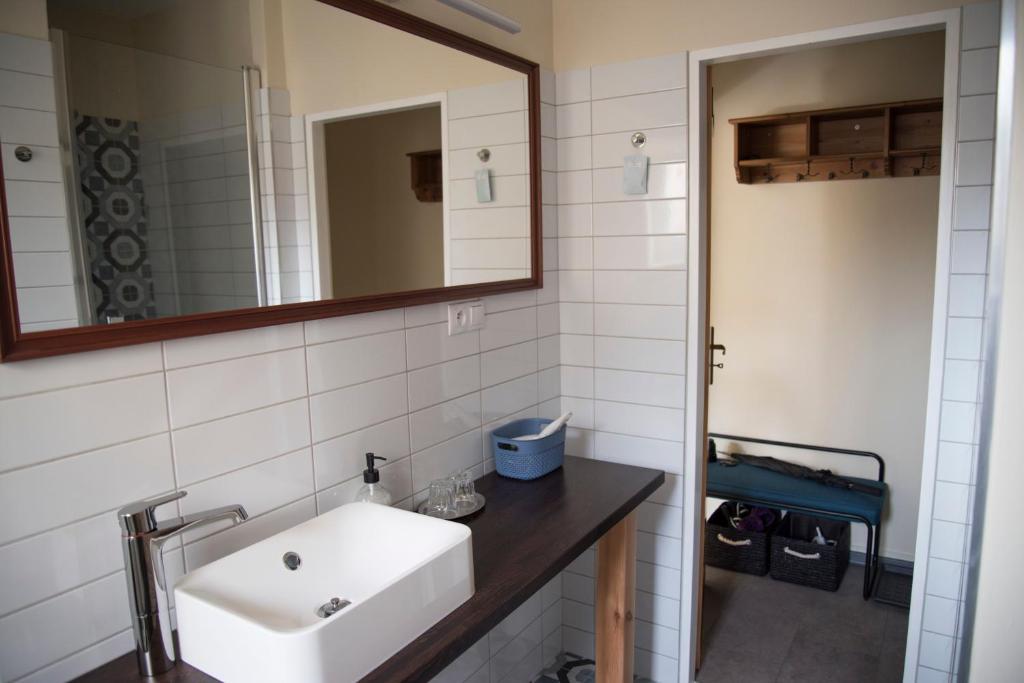 Koupelna v ubytování Apartmán u Horynů - Hýblova