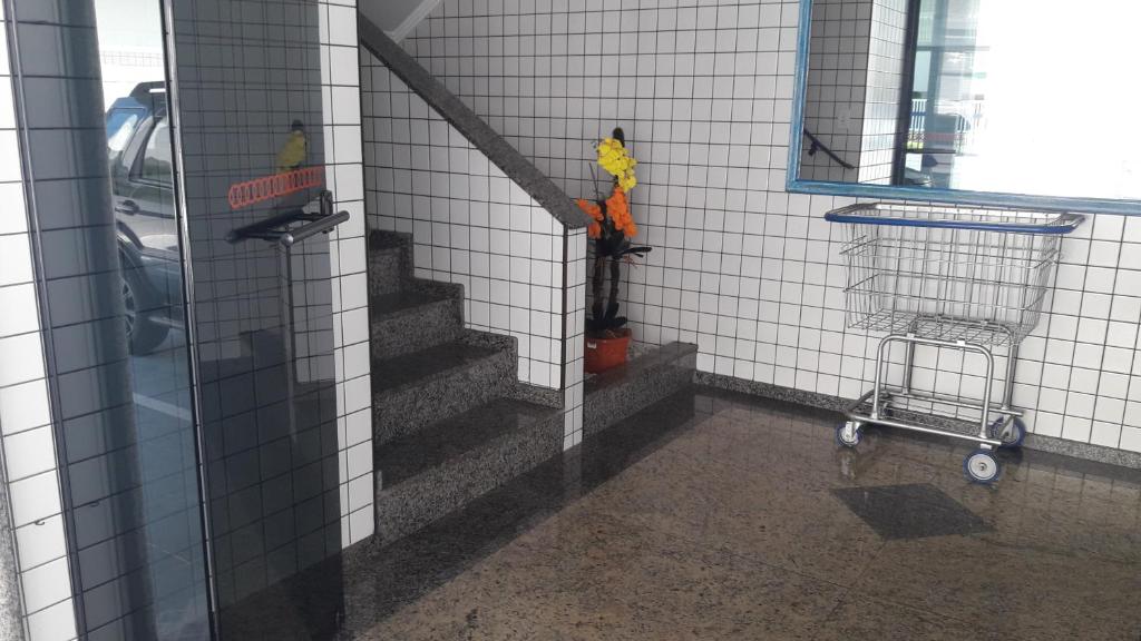  Excelente apto de 02 dorm - 50m do mar