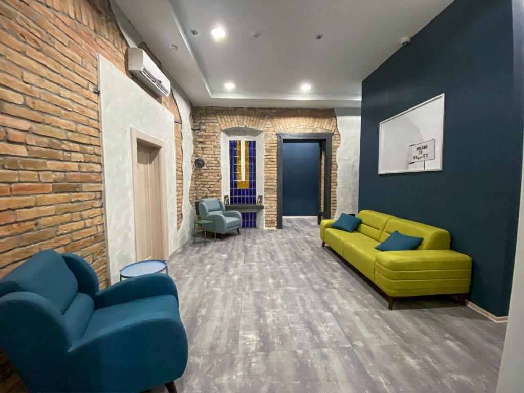 Posezení v ubytování K43 Rooms