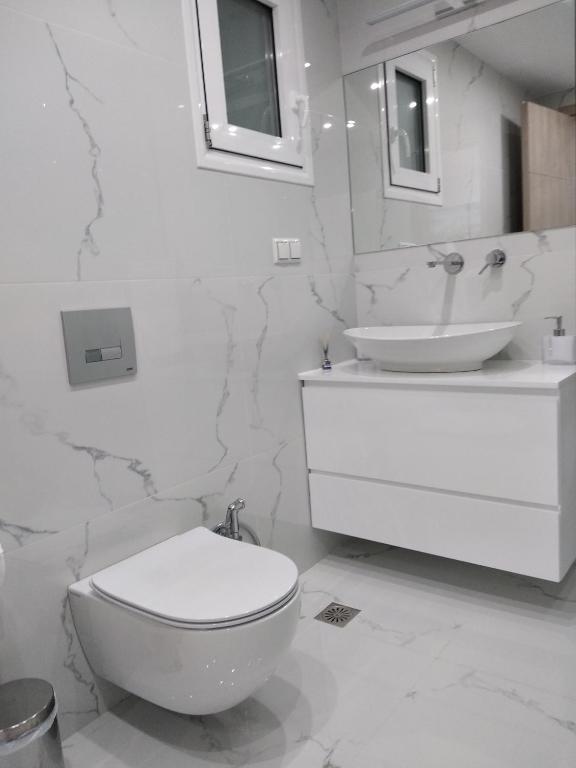 Despina's Lux apt Downtown - 11