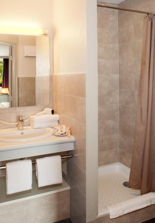 Koupelna v ubytování Als Hôtel