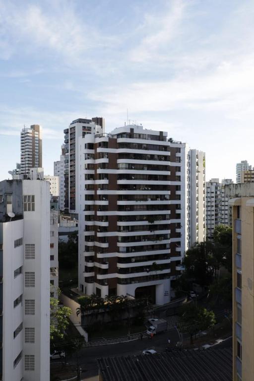  Apt inteiro Carnaval em Ondina