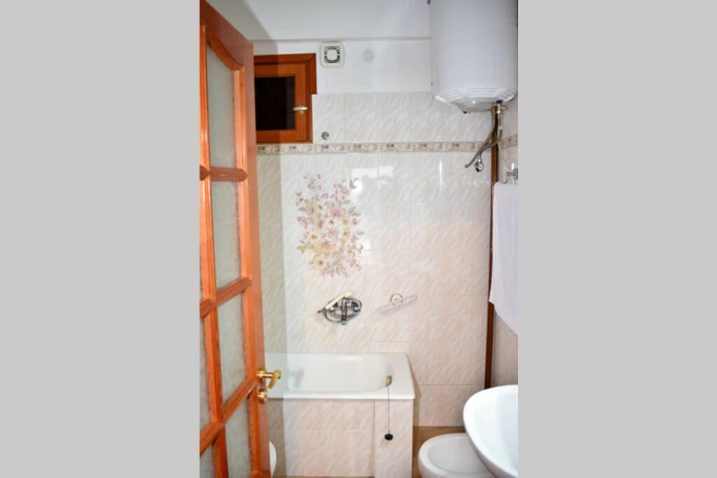 Koupelna v ubytování Eufrosini Guesthouse