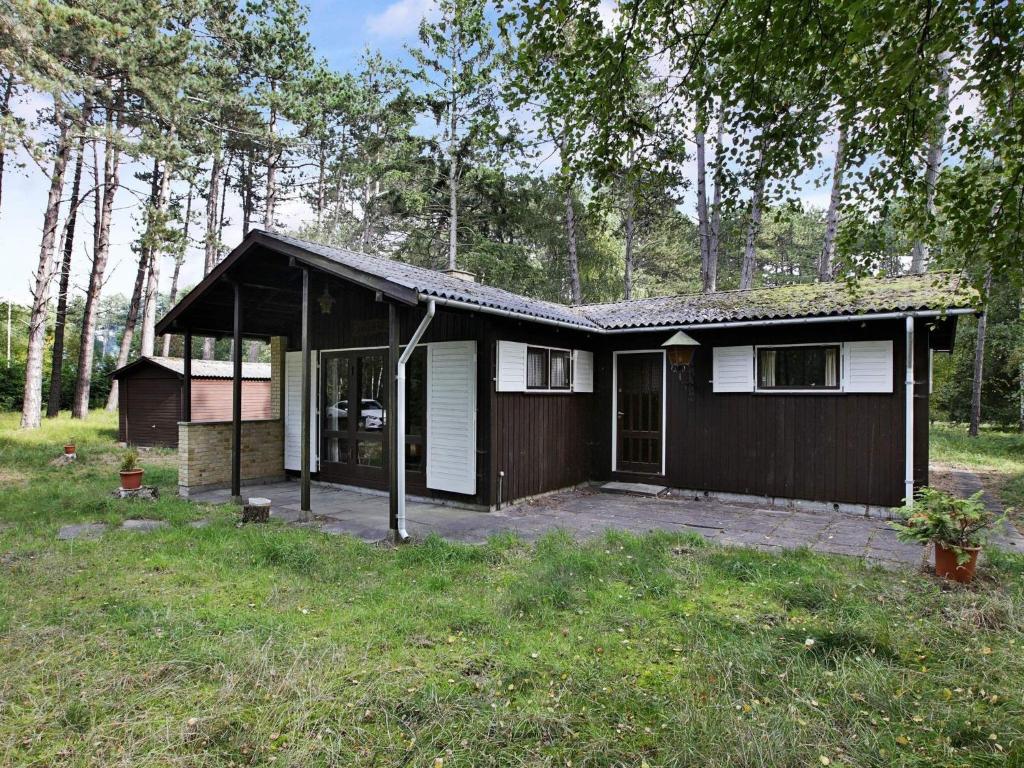 6 person holiday home in Store Fuglede