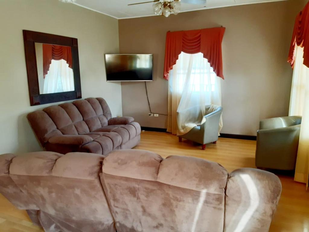 Fotografie z fotogalerie ubytování Hotel Bethlehem v destinaci La Lima