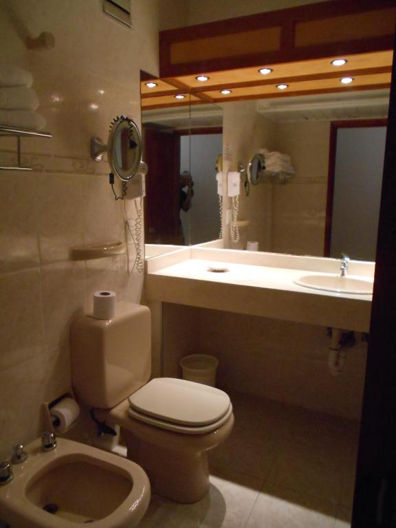 Koupelna v ubytování Tanger Hotel