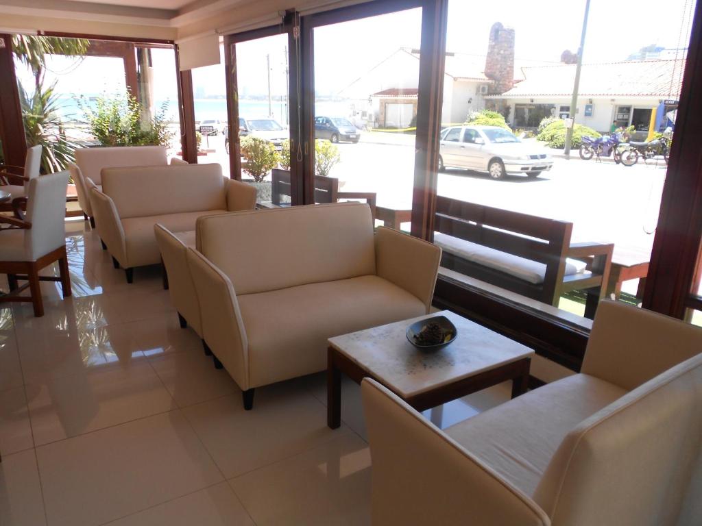 Posezení v ubytování Tanger Hotel