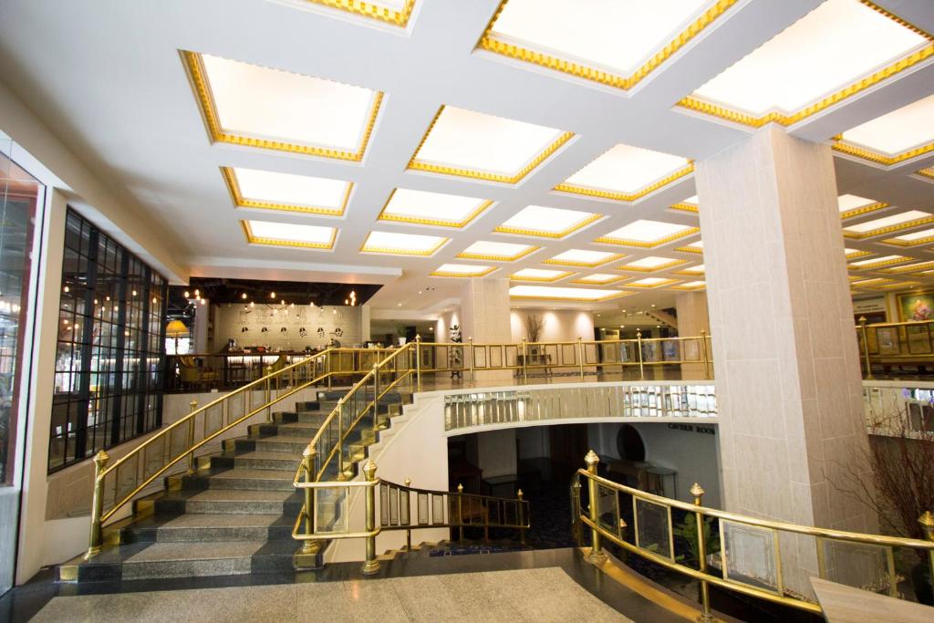 Hotel The Tawana Bangkok Thailand Booking Com Hotel The Tawana Bangkok Thailand Booking Com