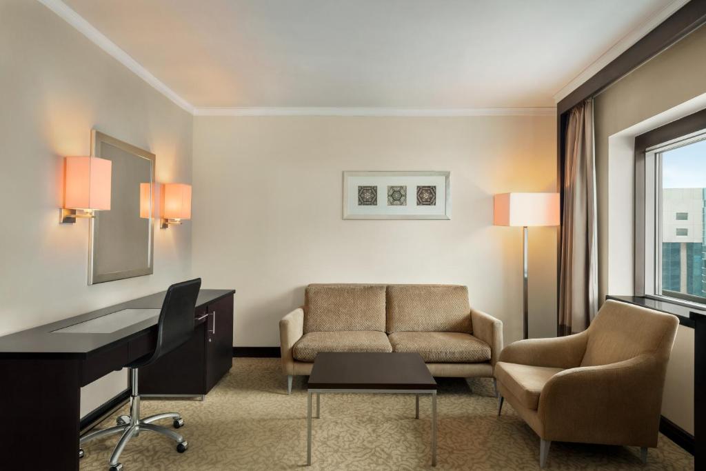 Ramada Plaza by Wyndham Dubai Deira - Resim 25