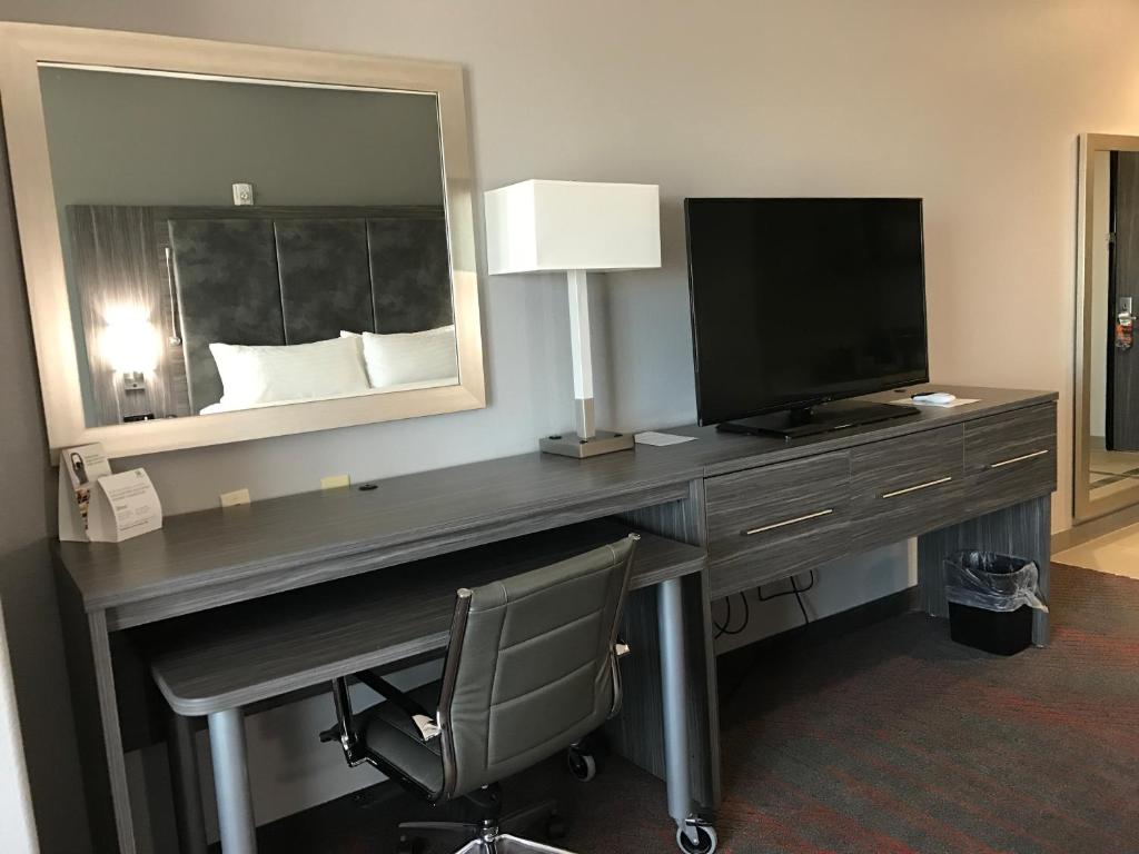 Holiday Inn Abilene - North College Area, an IHG Hotel - Habitación Estándar