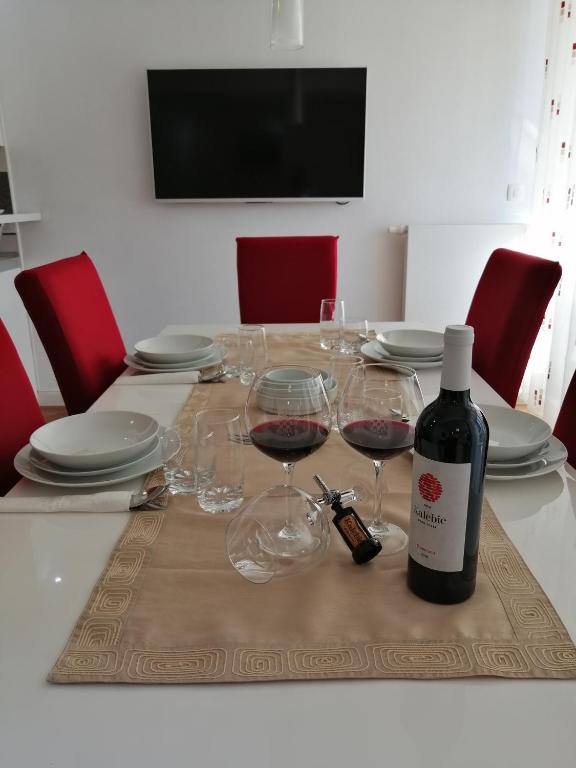 Nápoje v ubytovaní Apartment Petar