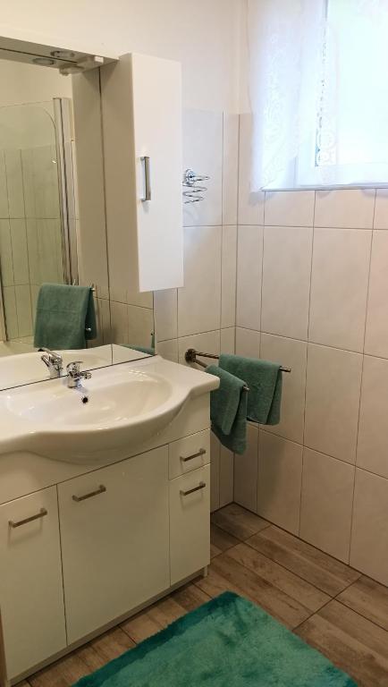 Kúpeľňa v ubytovaní Haus Luisi