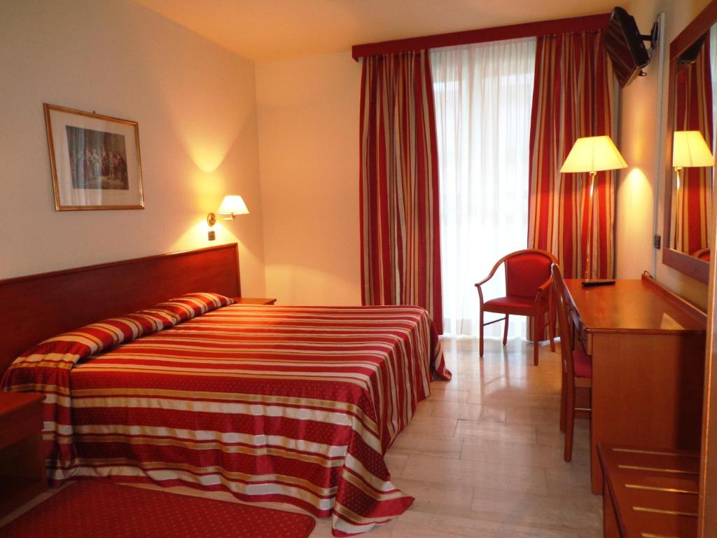 Hotel Select - Double Room