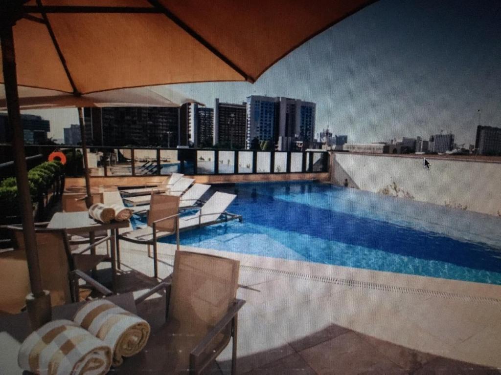  Apt particular Setor Hotelleiro Norte frente Brasilia Shopping