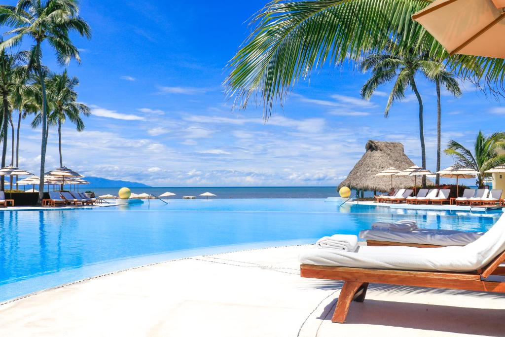 Bazén v ubytování Grand Velas Riviera Nayarit nebo v jeho okolí