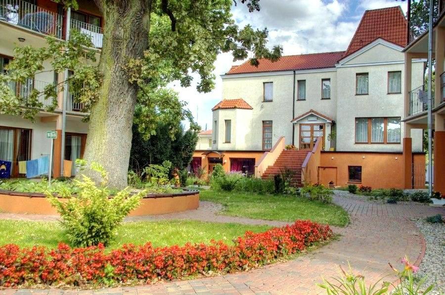 Vonkajšia záhrada v ubytovaní Rezydencja 5 Dębów