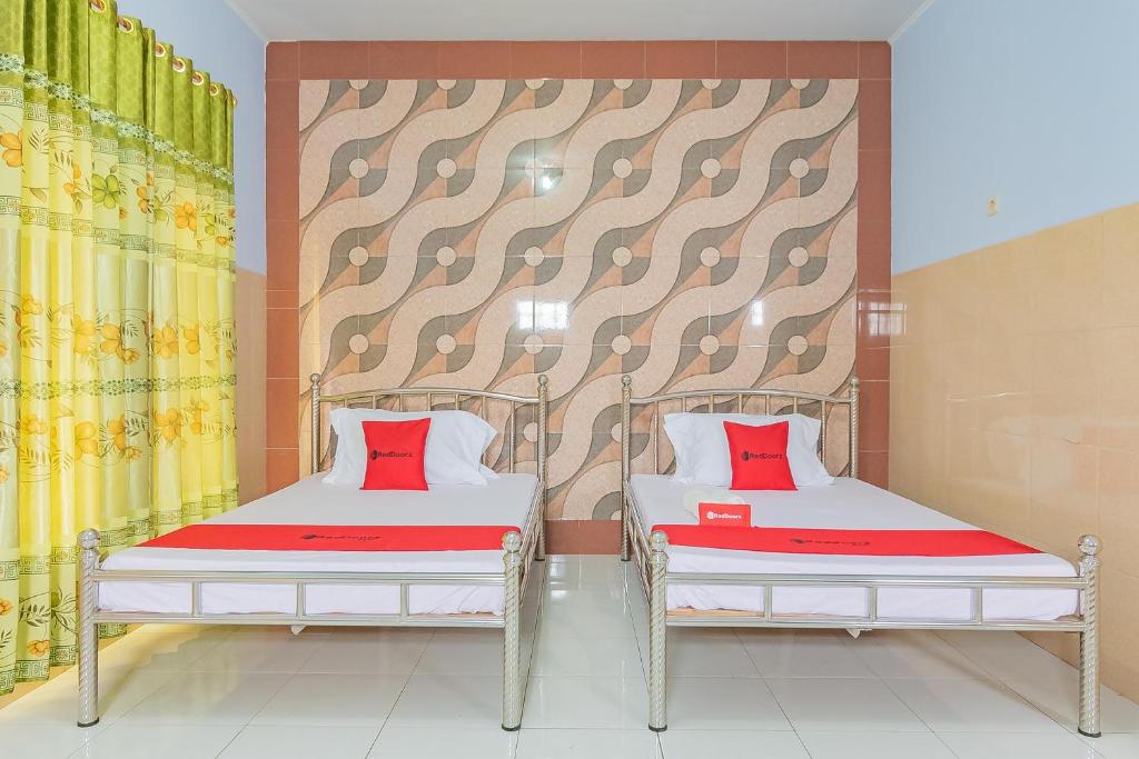 RedDoorz Syariah @ Tambak Mekar Street Subang - 双室