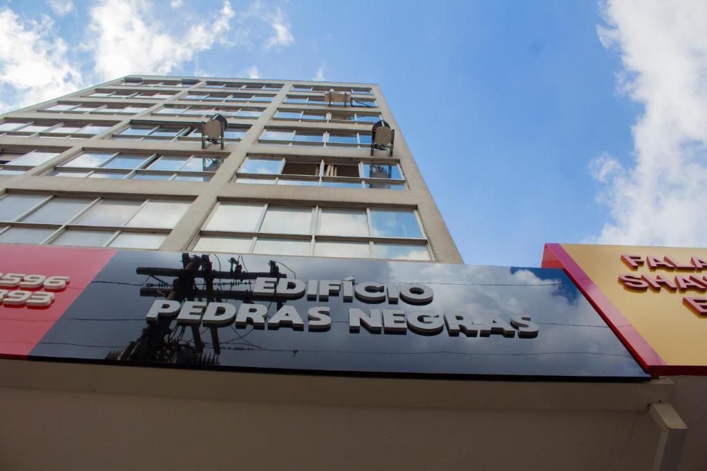 Apartamento central proximo a rodoviaria e faculdades - Housity