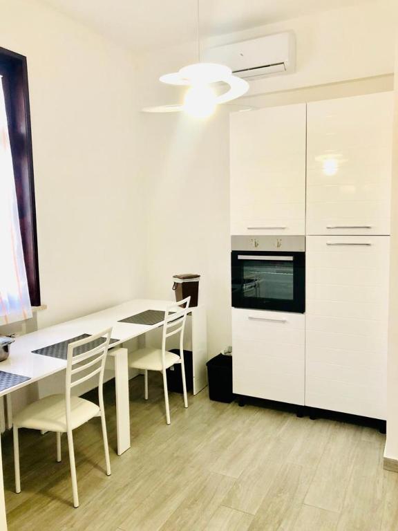 Kuchyň nebo kuchyňský kout v ubytování B&B Villa Ermanna
