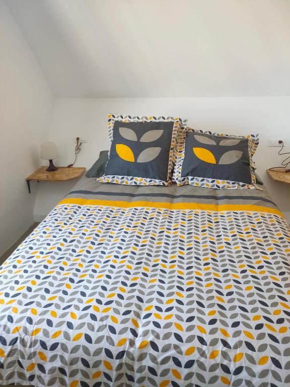 Postel nebo postele na pokoji v ubytování HEXAGON Apartment BY NAMASTE ELITE
