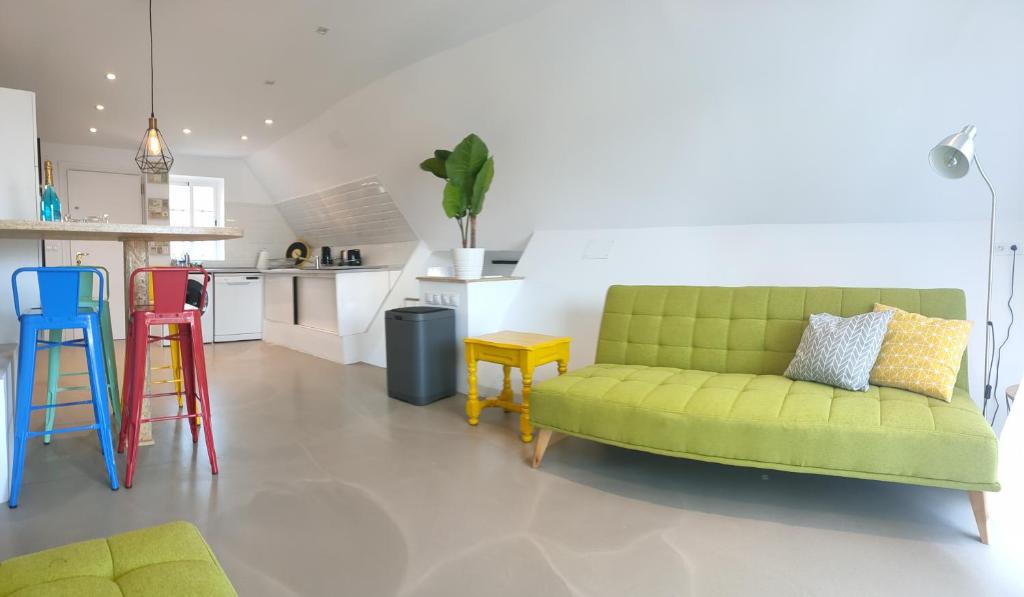 Kuchyň nebo kuchyňský kout v ubytování HEXAGON Apartment BY NAMASTE ELITE