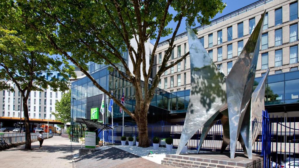 Holiday Inn Bristol City Centre, an IHG Hotel