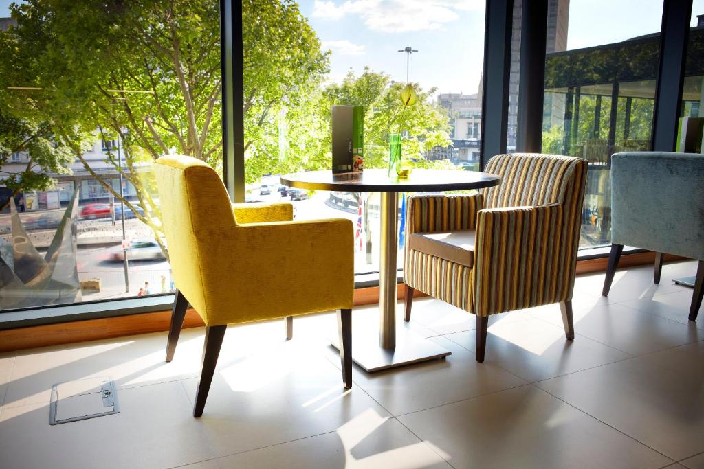 Holiday Inn Bristol City Centre by IHG - Resim 13