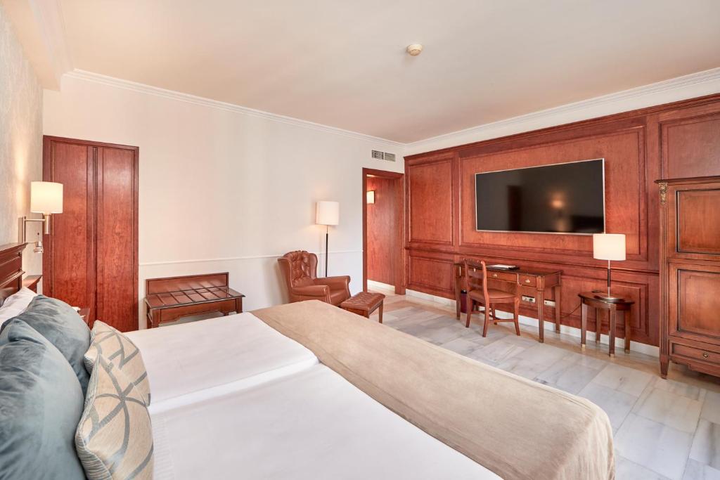 
Superior Double or Twin Room
