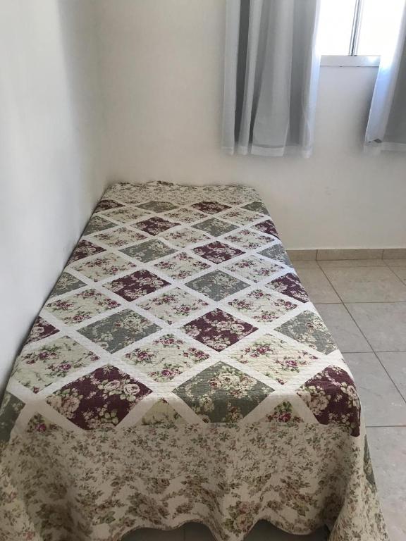  Apartamento mobiliado em condomínio fechado