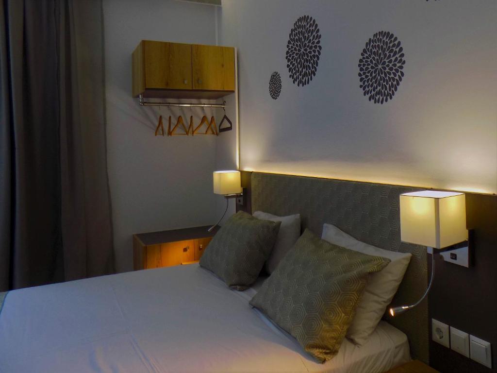 Costa Point Chios - 18