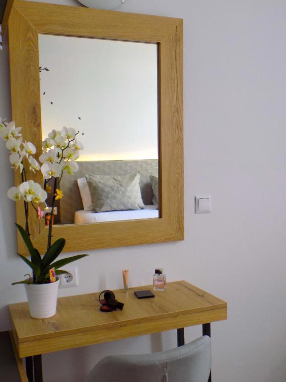 Costa Point Chios - 9