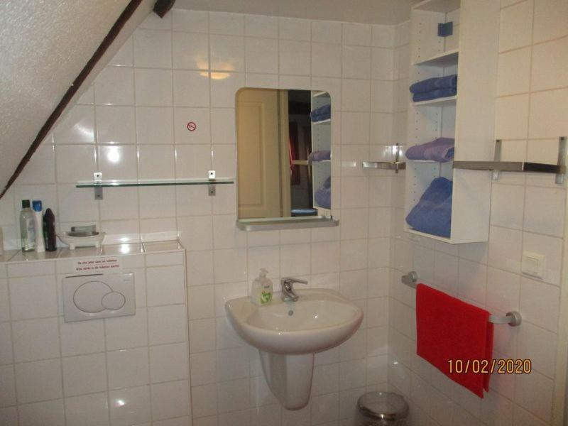 Maison d'hôtes Alsace - 4 chambres d'hôte - private Gästezimmer Elsass - private guest rooms Alsace - 浴室的家庭房