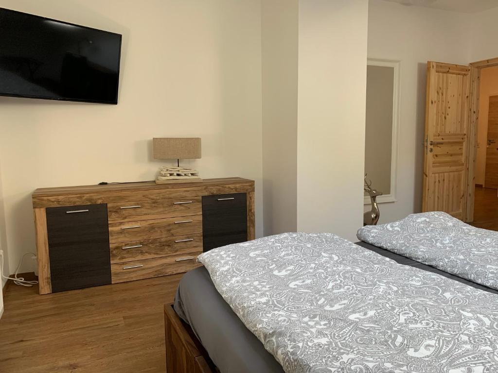 Ferienwohnungen Schweizerhaus - 17