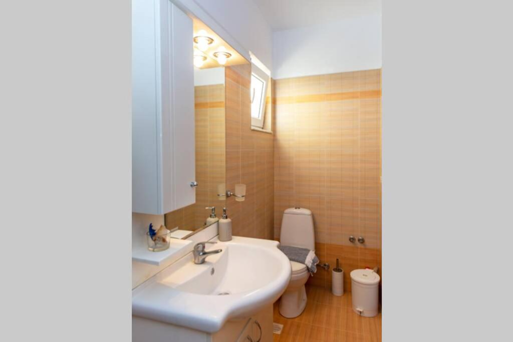 Fotografia z galérie ubytovania Manos Seaside Apartment v destinácii Makry Gialos