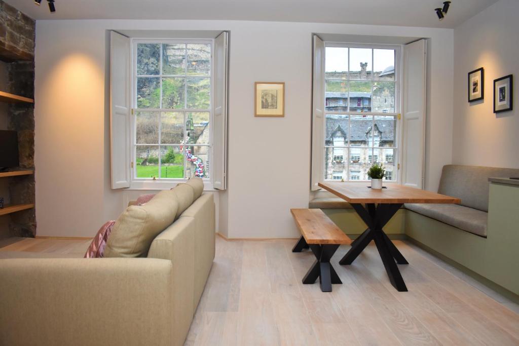 Grassmarket - Beautiful 1BR in Grassmarket w Castle views