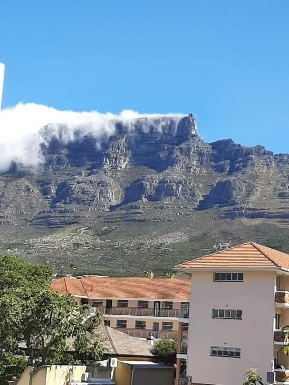 Comfortable - Convenient - and Highly Rated, Cape Town, South Africa
