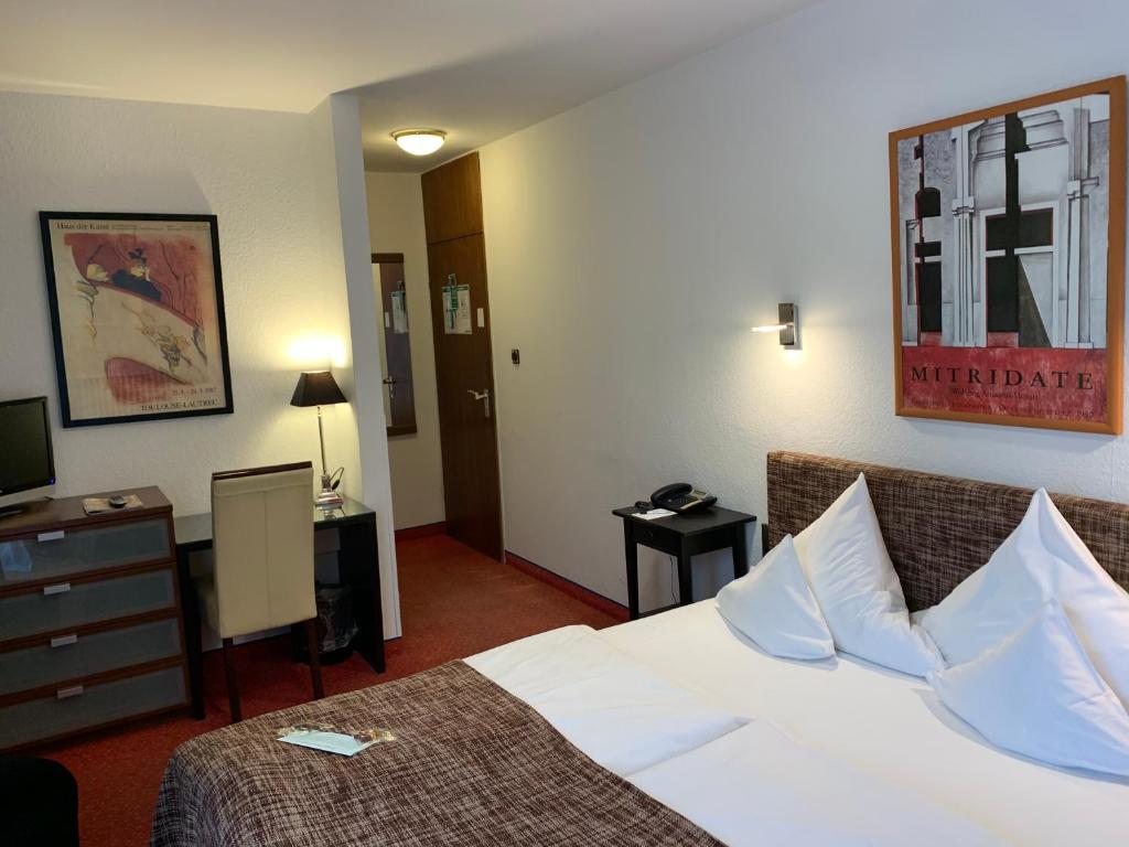 Hotel Nymphenburg City - München - Resim 14